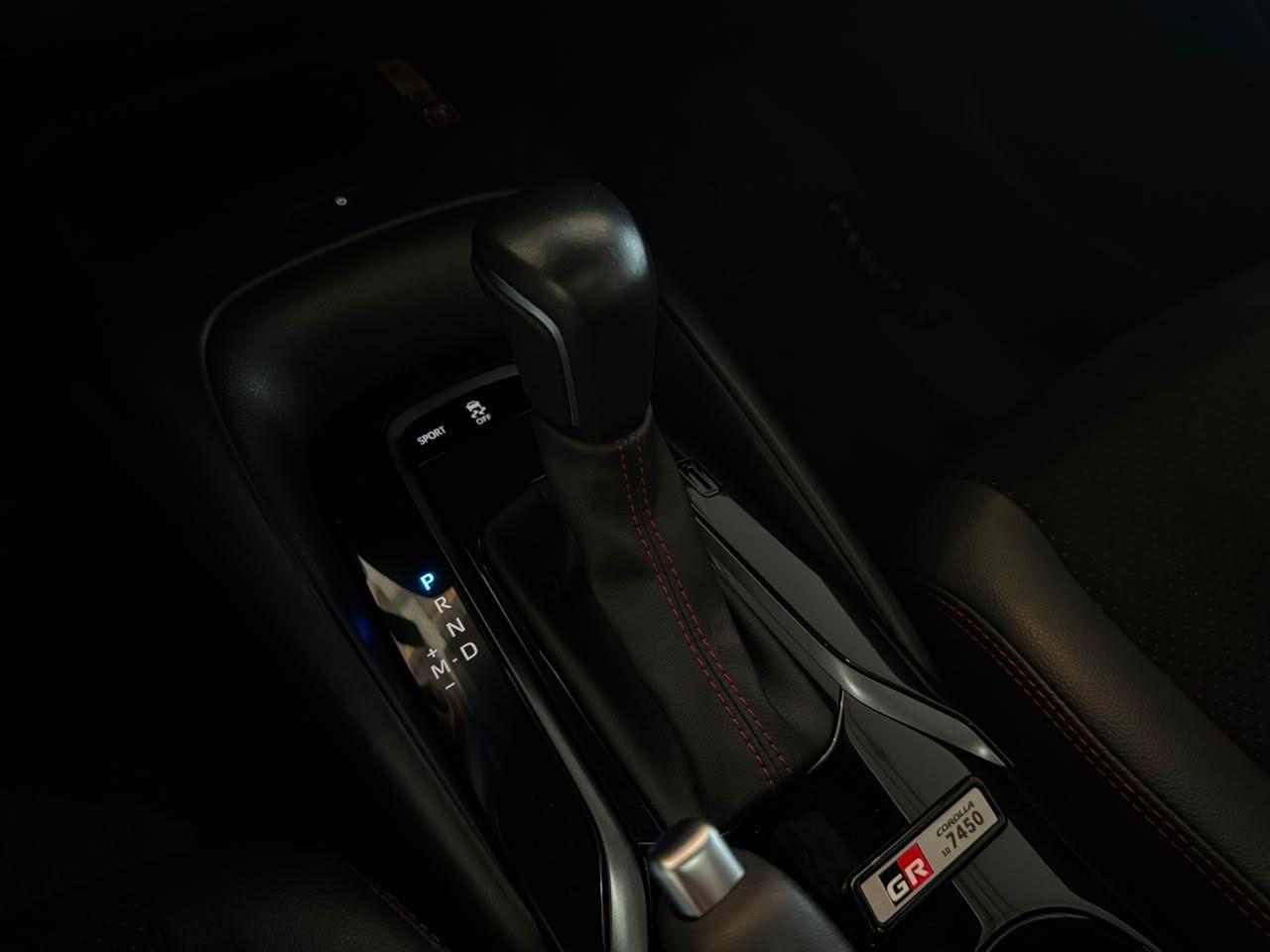 Foto numero 9 do veiculo Toyota Corolla GRS - Branca - 2024/2024