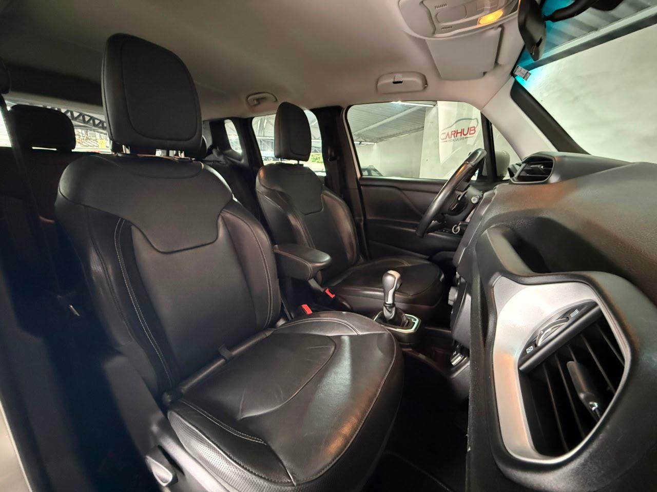 Foto numero 15 do veiculo Jeep Renegade LNGTD AT - Branca - 2019/2019
