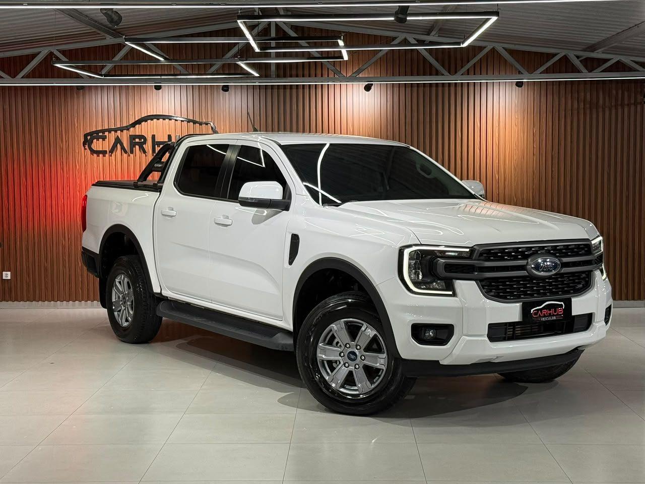 Foto numero 1 do veiculo Ford Ranger XLS 2.0 4x2 CD Diesel Aut. - Branca - 2023/2024