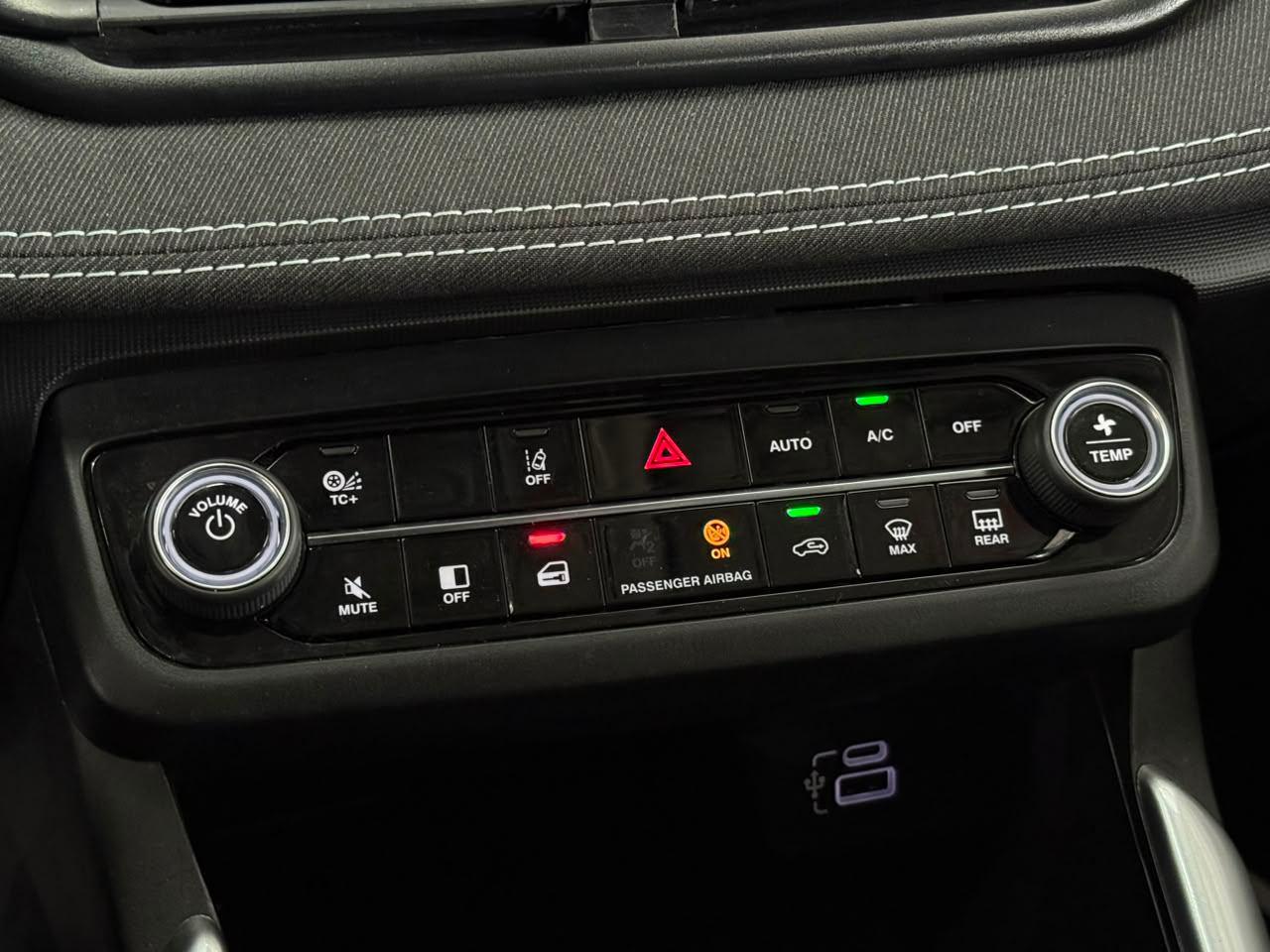 Foto numero 7 do veiculo Fiat Fastback Audace 1.0 200 T. Flex Aut  - Branca - 2023/2024