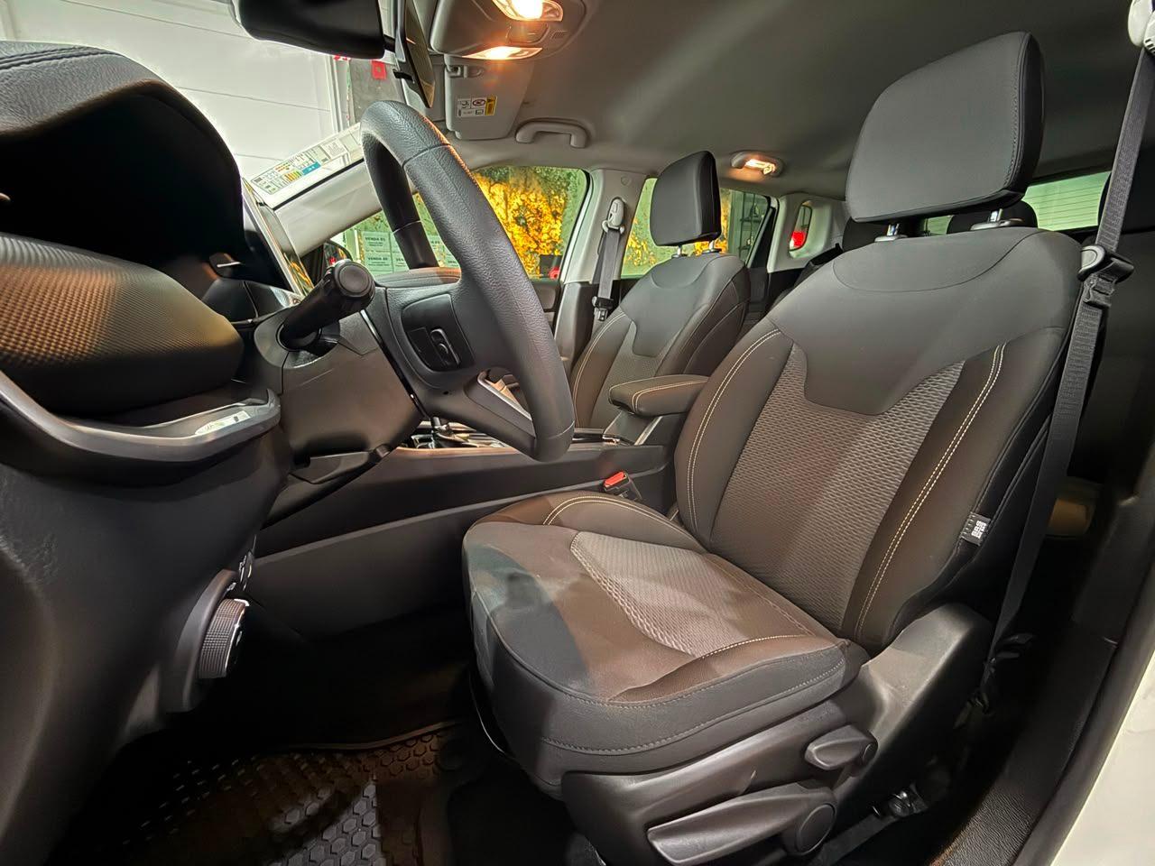 Foto numero 11 do veiculo Jeep Compass SPORT T270 1.3 TB 4x2 Flex Aut.  - Branca - 2025/2026