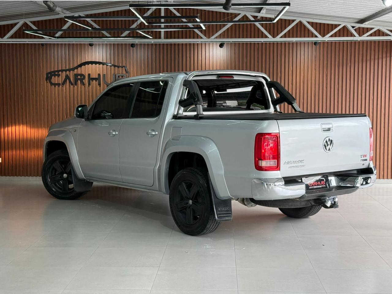 Foto numero 2 do veiculo Volkswagen Amarok High.CD 2.0 16V TDI 4x4 Dies. Aut  - Prata - 2014/2015