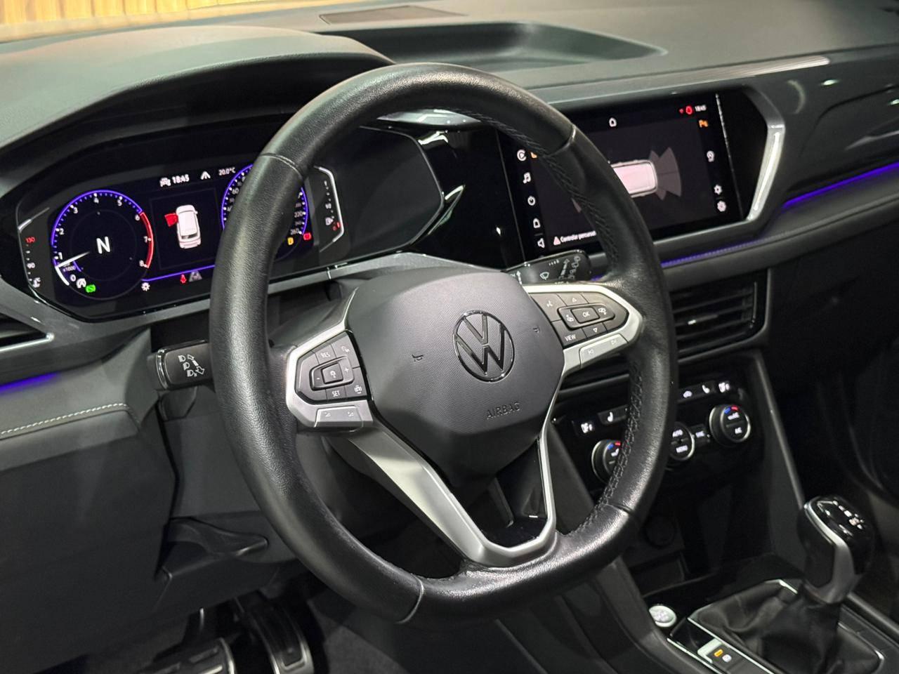 Foto numero 4 do veiculo Volkswagen Taos Highline 1.4 250 TSI Flex Aut. - Branca - 2021/2022