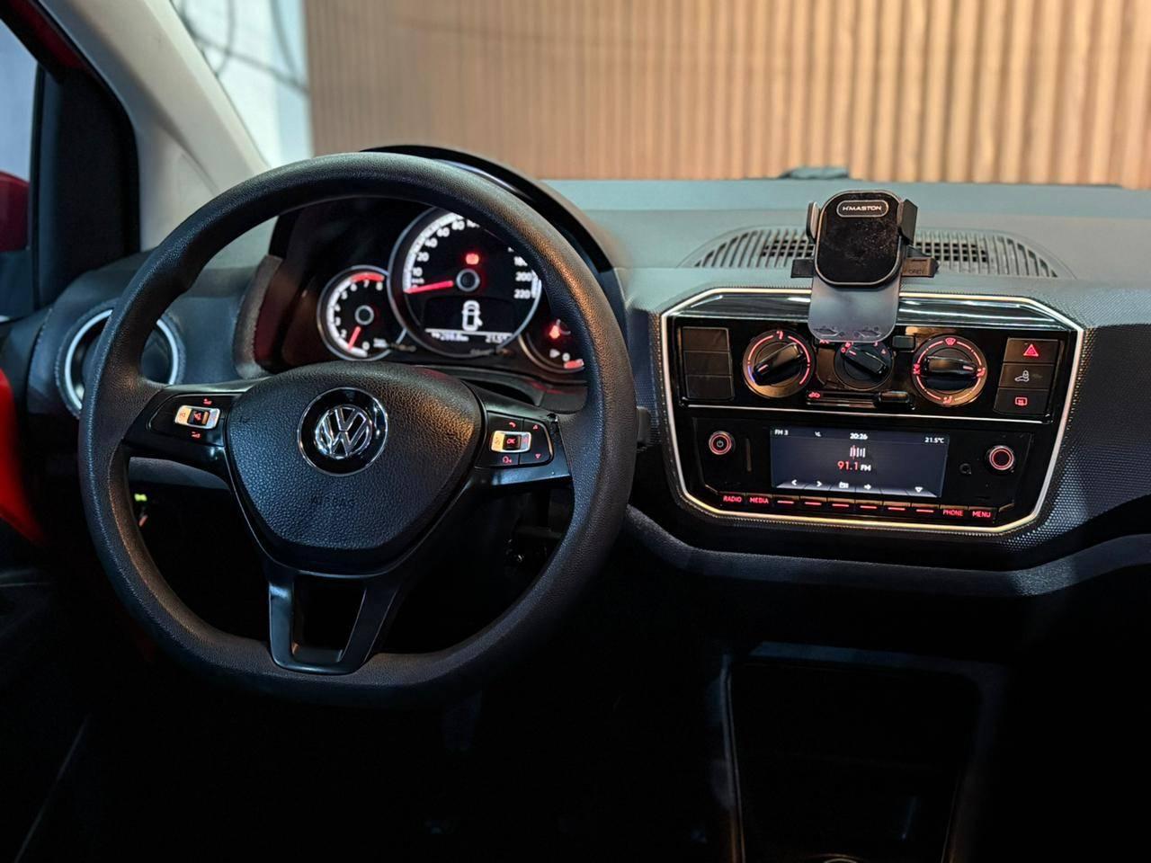 Foto numero 14 do veiculo Volkswagen Up Connect 1.0 TSI Total Flex 12V 5p - Vermelha - 2019/2020
