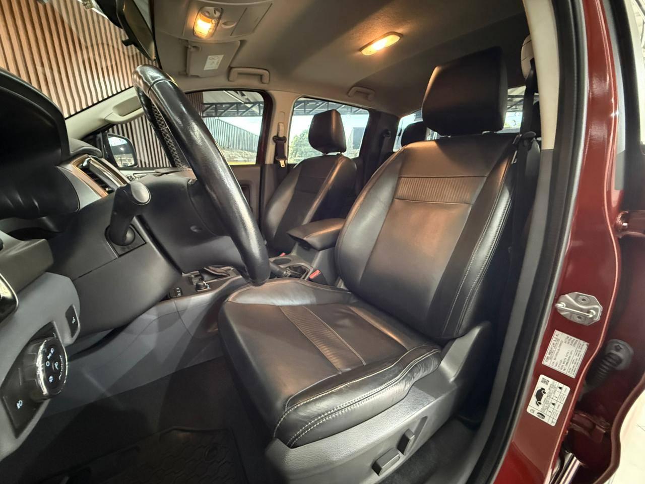 Foto numero 13 do veiculo Ford Ranger XLT 3.2 20V 4x4 CD Diesel - Vermelha - 2018/2019
