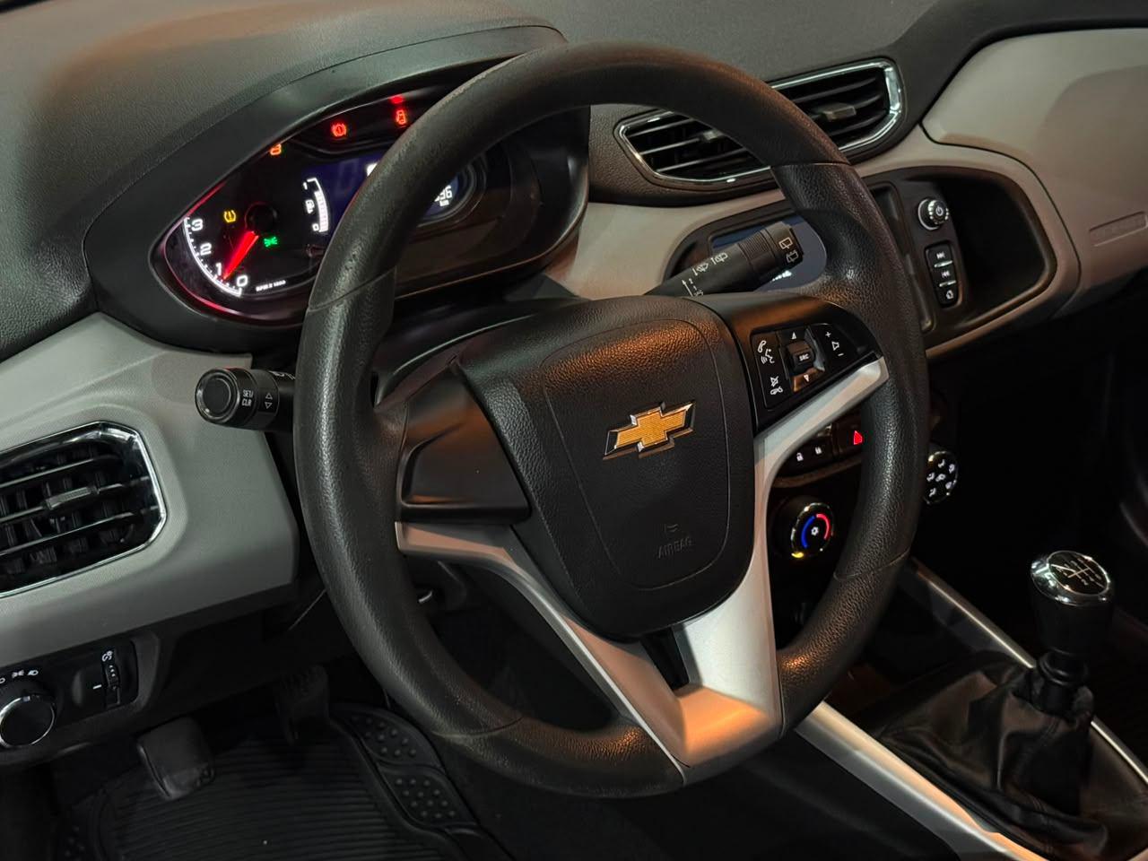 Foto numero 4 do veiculo Chevrolet Onix HATCH LT 1.4 8V FlexPower 5p Mec.  - Cinza - 2019/2019
