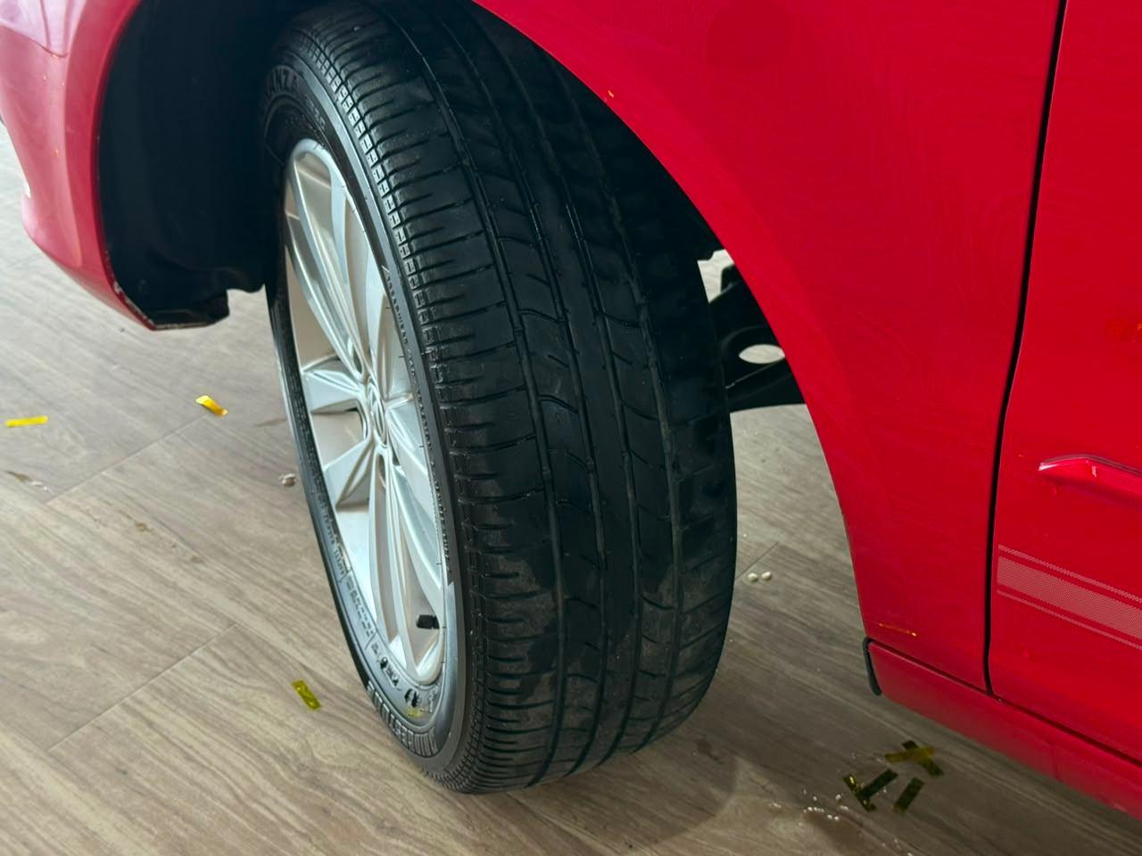 Foto numero 15 do veiculo Volkswagen Fox Connect 1.6 Flex 8V 5p  - Vermelha - 2019/2019