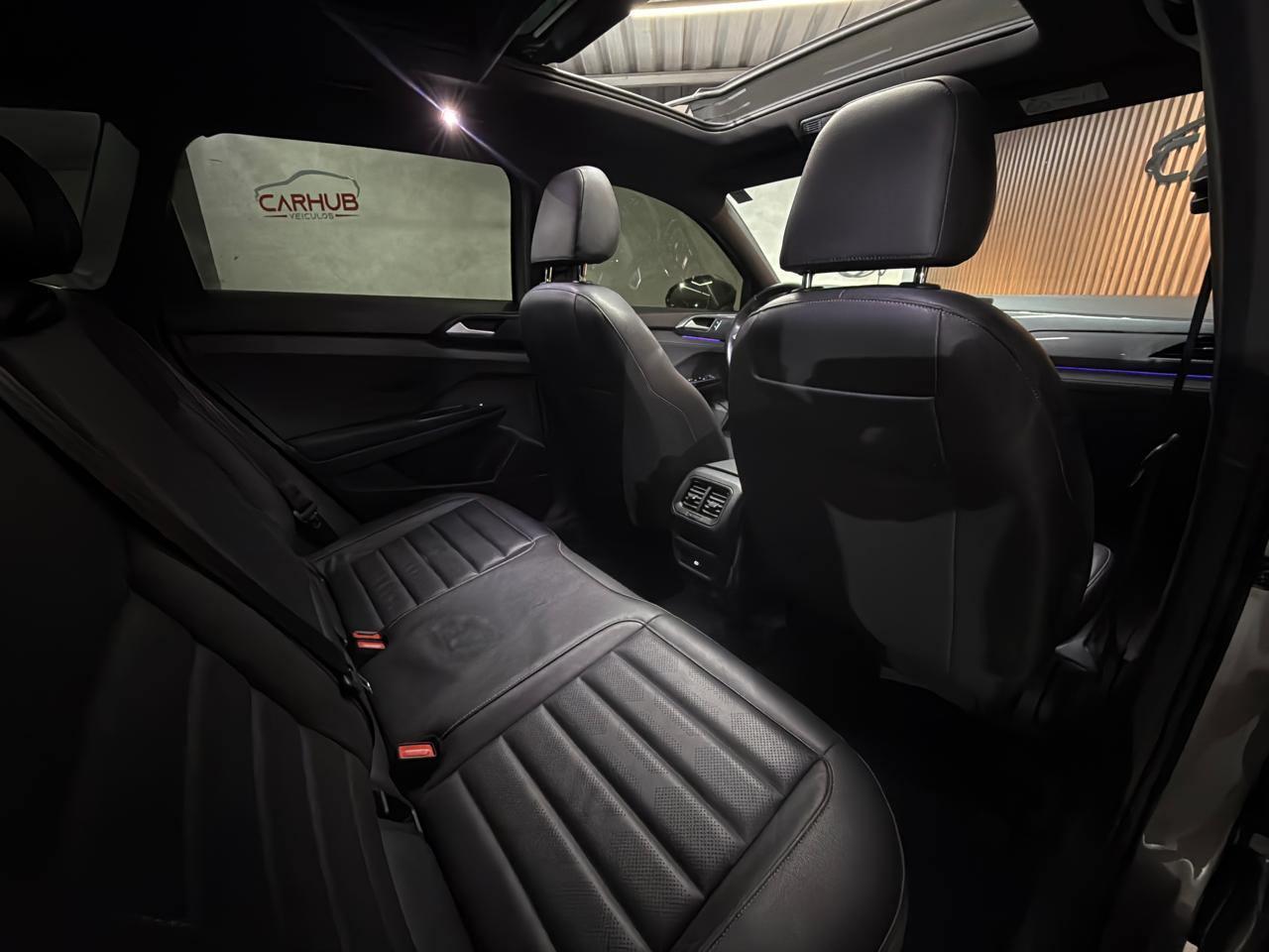 Foto numero 14 do veiculo Volkswagen Taos Highline 1.4 250 TSI Flex Aut. - Branca - 2021/2022