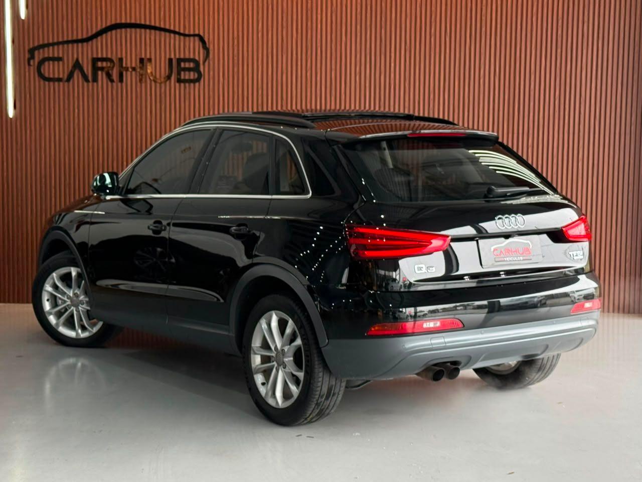 Foto numero 2 do veiculo Audi Q3 2.0 TFSI Quat. 170/180cv S-tronic 5p - Preta - 2015/2015