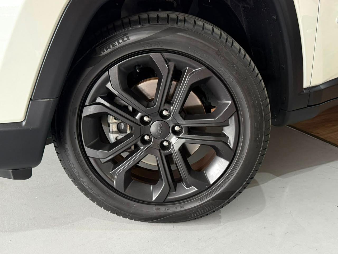 Foto numero 16 do veiculo Jeep Compass SPORT T270 1.3 TB 4x2 Flex Aut.  - Branca - 2025/2026