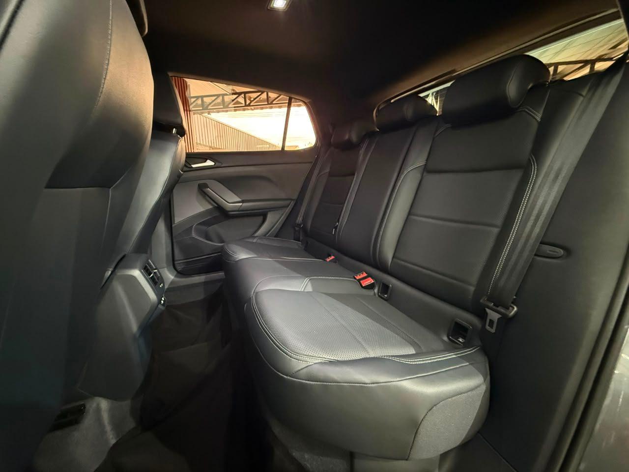 Foto numero 14 do veiculo Volkswagen T-Cross VW/T CROSS CL TSI - Cinza - 2022/2023