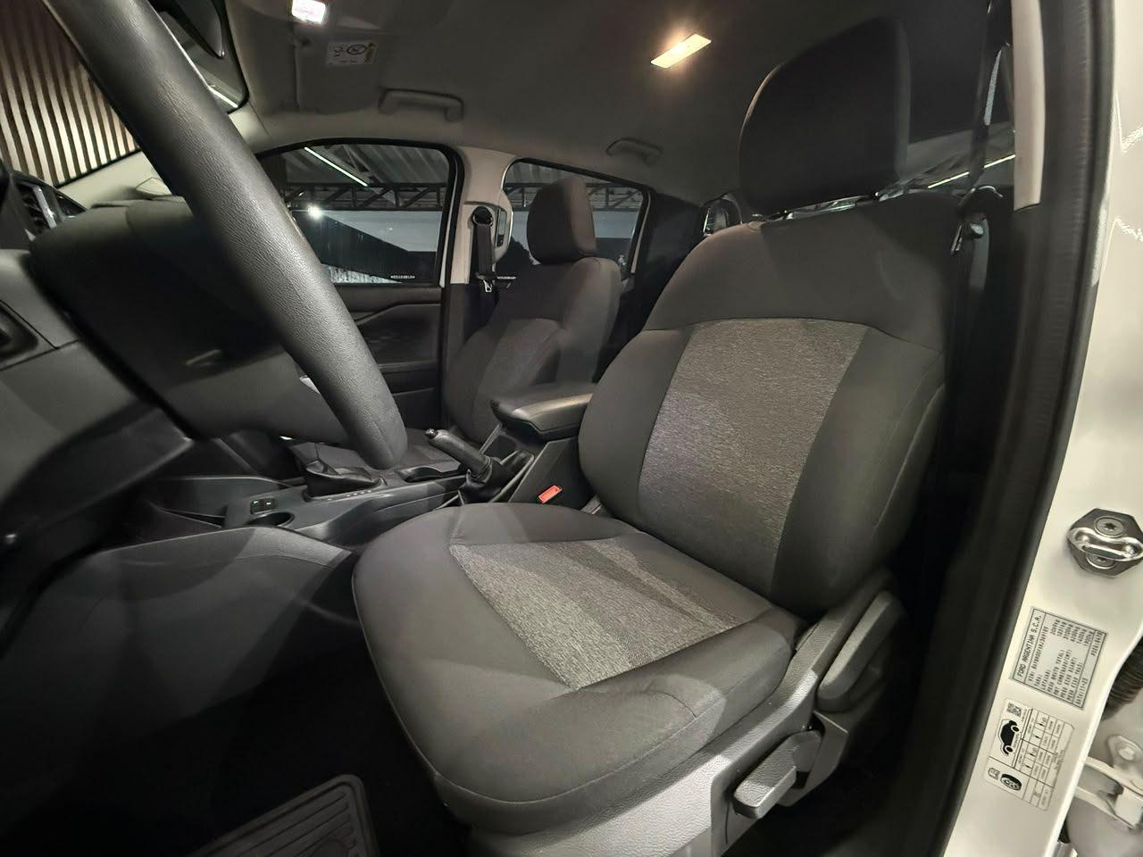 Foto numero 10 do veiculo Ford Ranger XLS 2.0 4x2 CD Diesel Aut. - Branca - 2023/2024