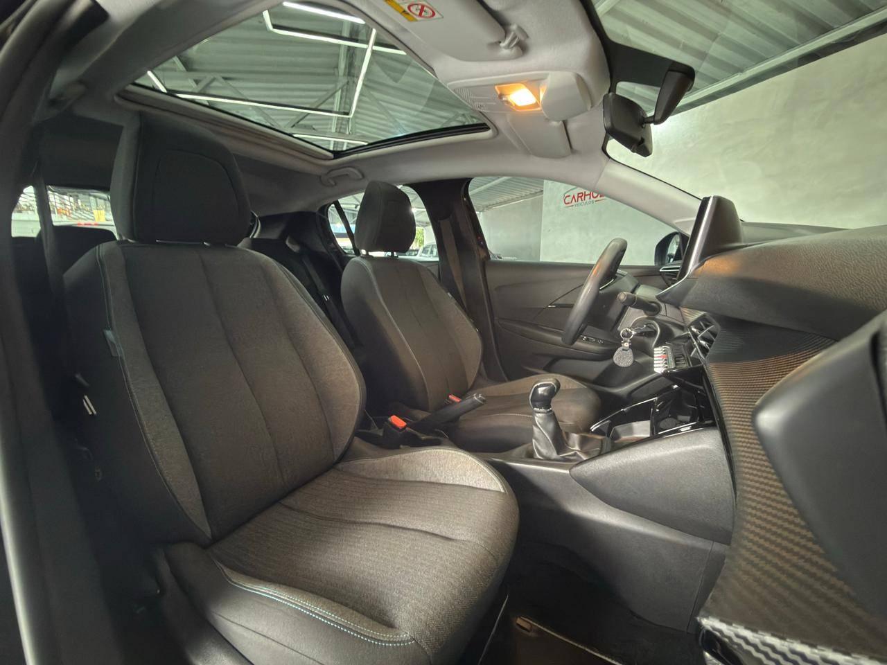Foto numero 14 do veiculo Peugeot 208 Style /  MT - Preta - 2023/2023