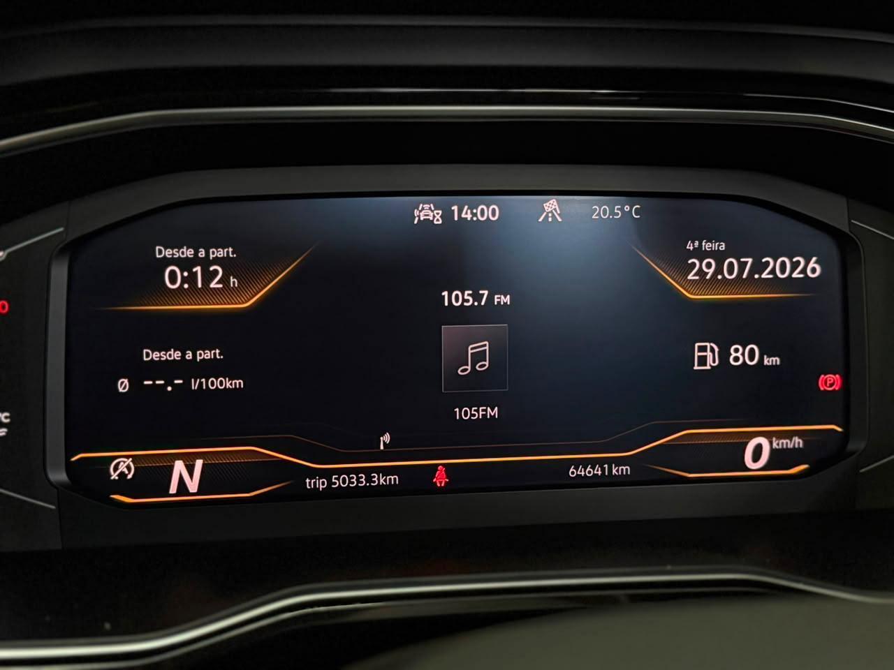 Foto numero 5 do veiculo Volkswagen Jetta /VW  GLI - Branca - 2023/2023