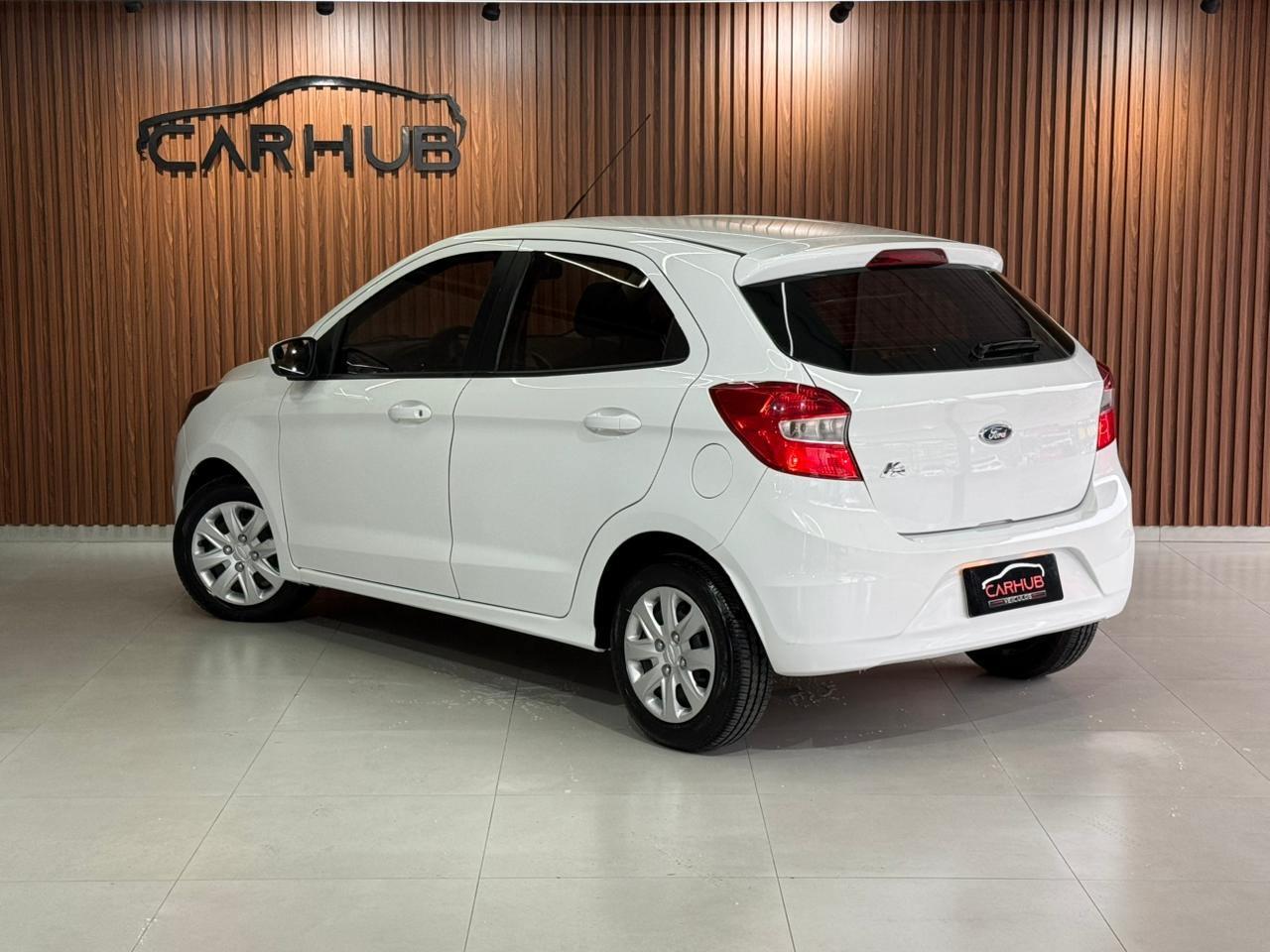 Foto numero 2 do veiculo Ford KA 1.0 SE/SE Plus TiVCT Flex 5p - Branca - 2017/2018