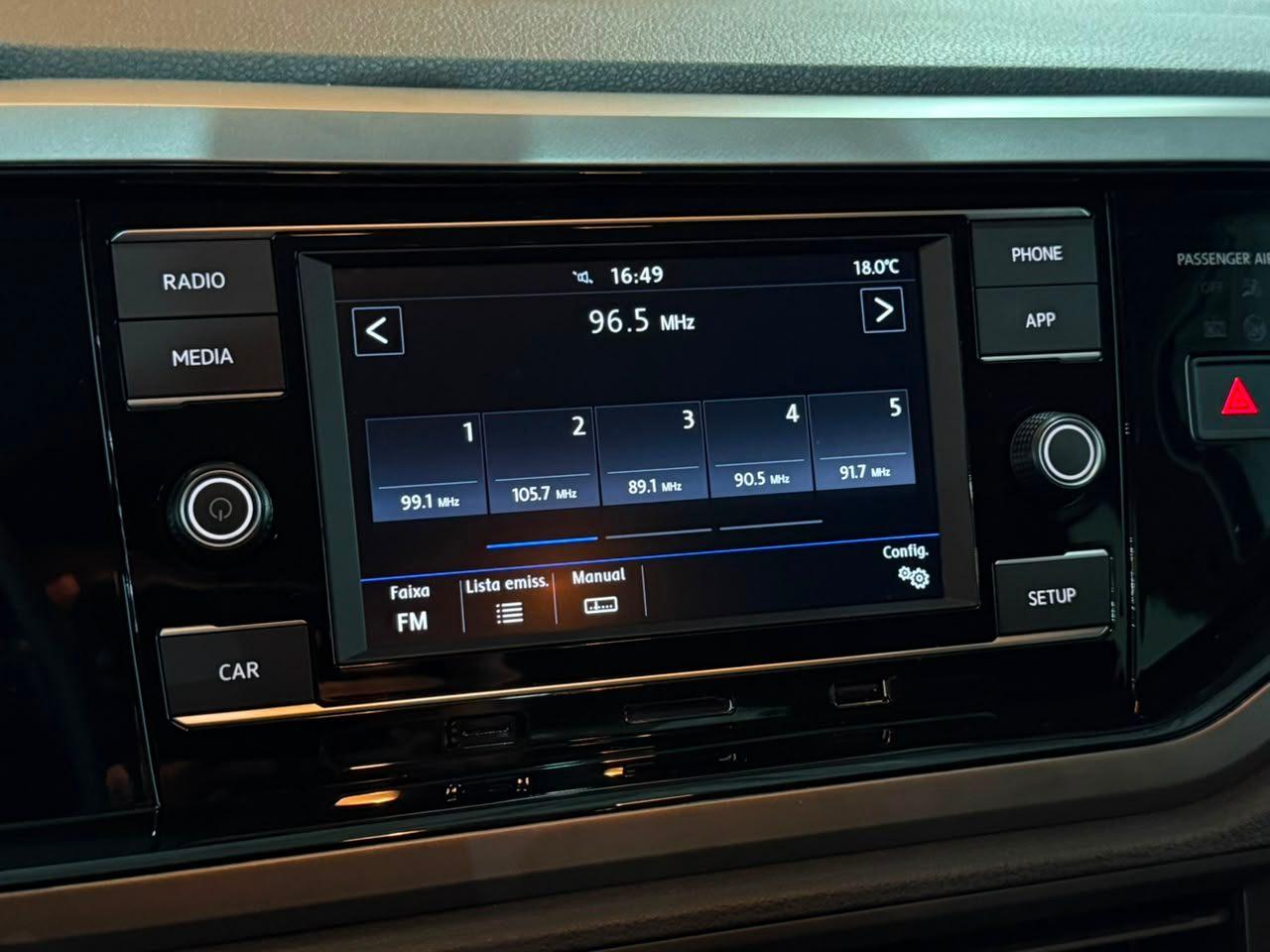 Foto numero 6 do veiculo Volkswagen Nivus Comfortline 1.0 200 TSI Flex Aut.  - Cinza - 2023/2024