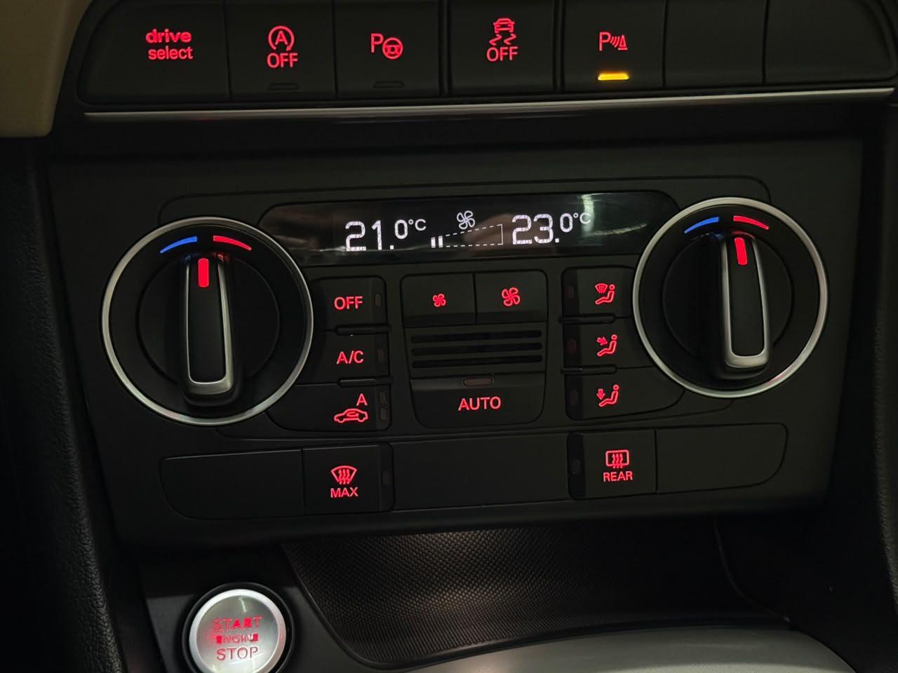 Foto numero 7 do veiculo Audi Q3 1.4 TFSI/TFSI Flex S-tronic 5p - Cinza - 2017/2017