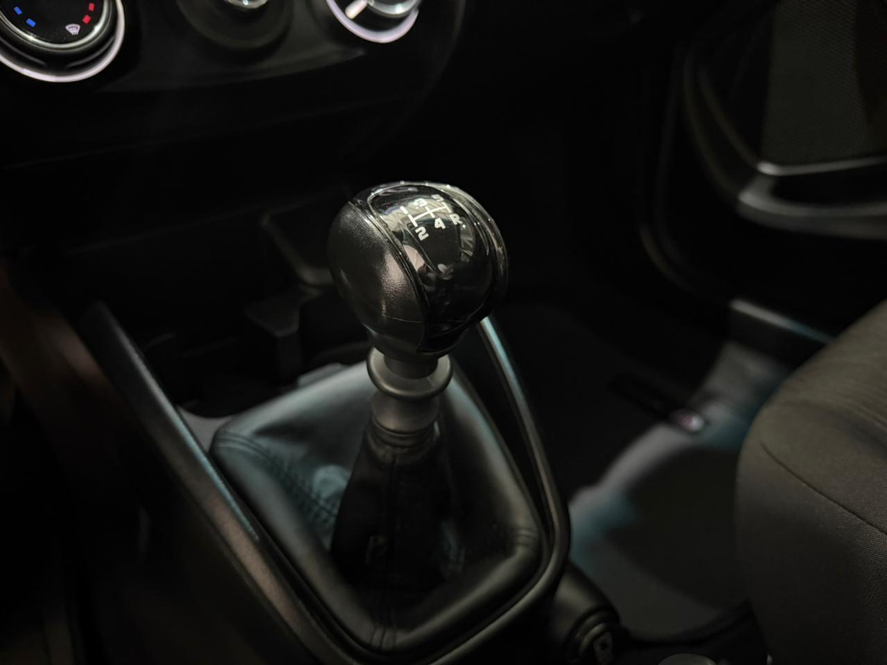 Foto numero 8 do veiculo Fiat Argo 1.0 - Prata - 2022/2023