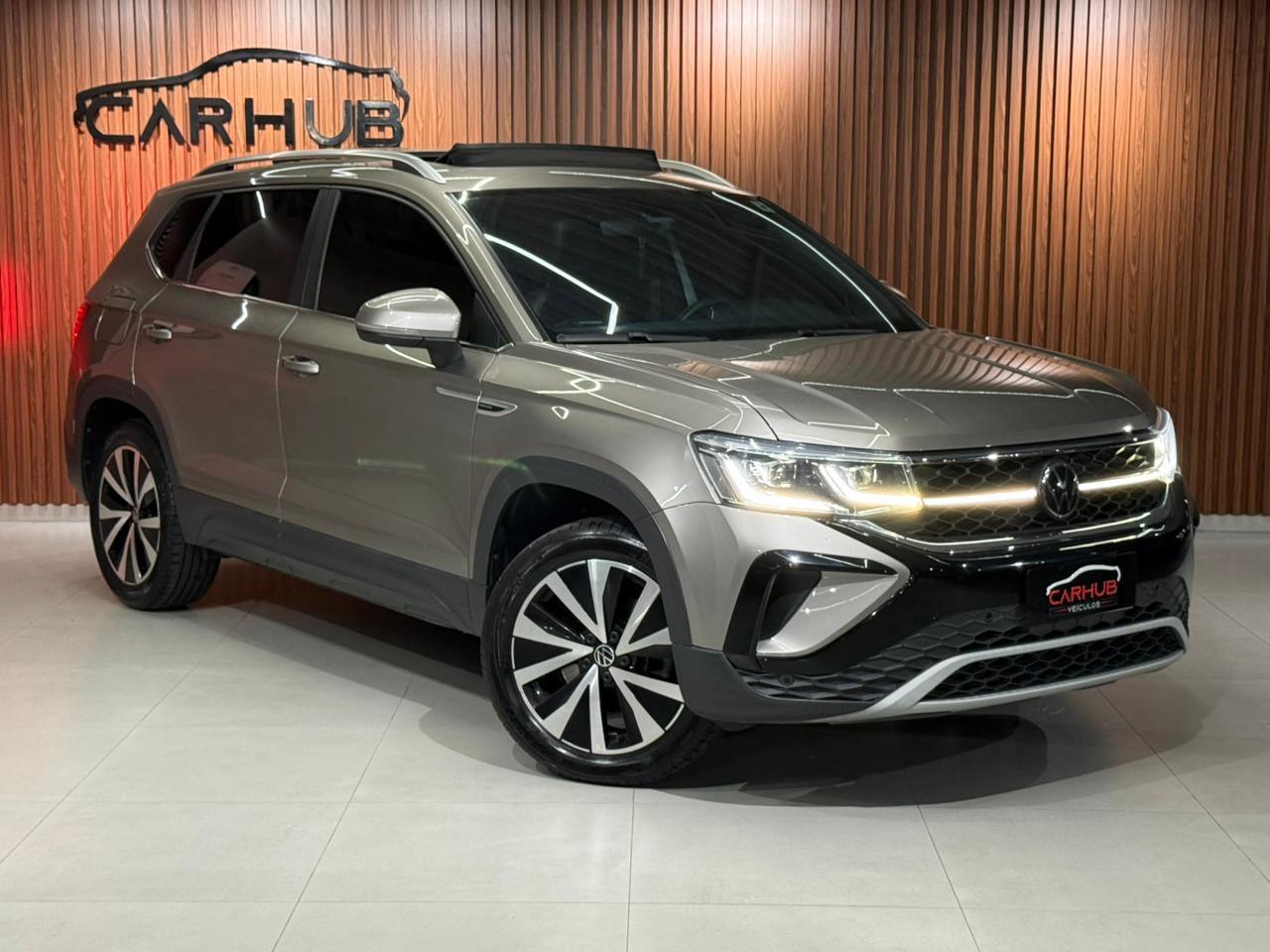 Foto numero 1 do veiculo Volkswagen Taos Highline 1.4 250 TSI Flex Aut. - Branca - 2021/2022