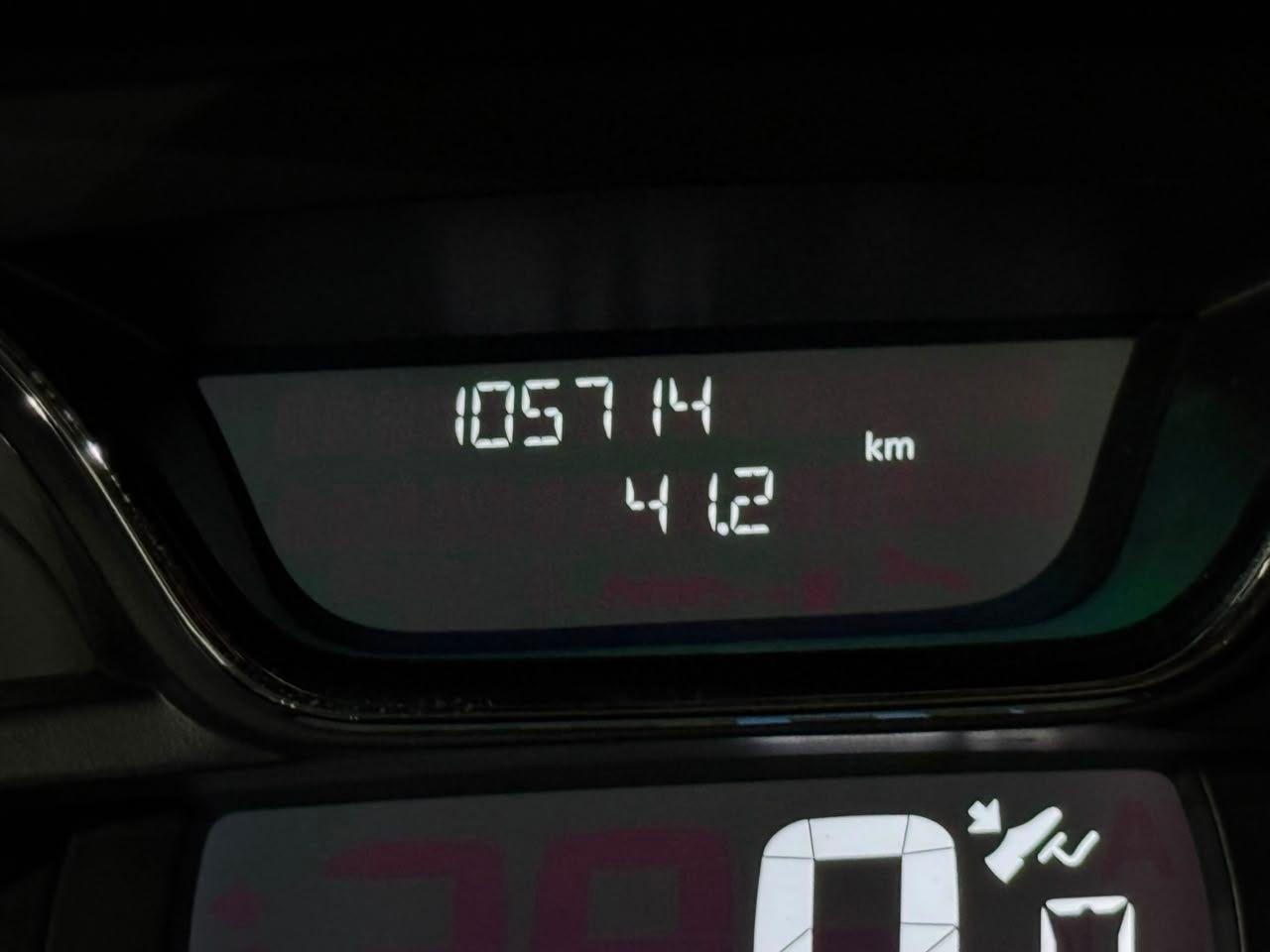 Foto numero 5 do veiculo Renault Captur Intense 1.6 16V Flex 5p Aut.  - Branca - 2018/2019
