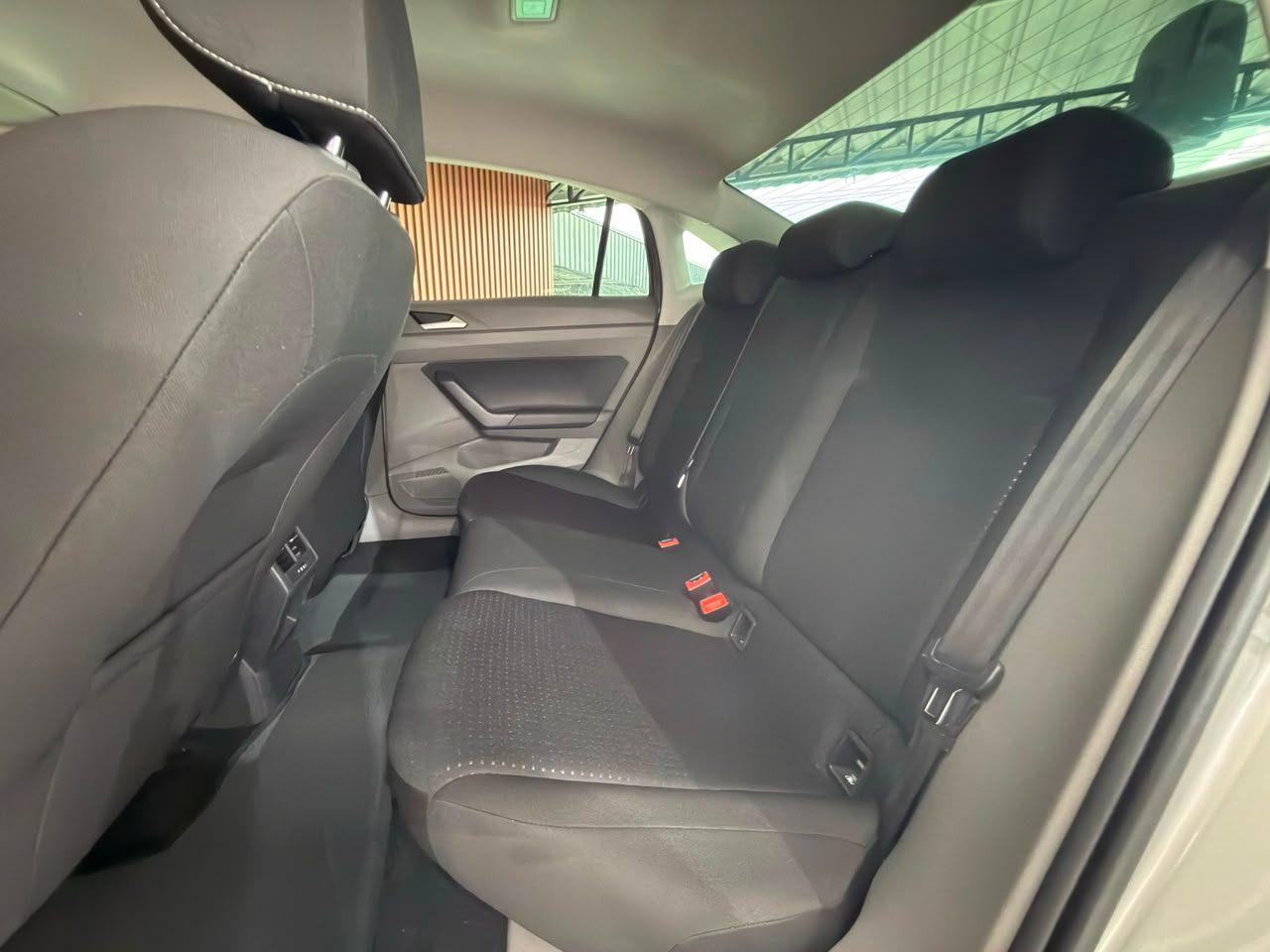 Foto numero 11 do veiculo Volkswagen Virtus W/ CL AD - Prata - 2021/2021