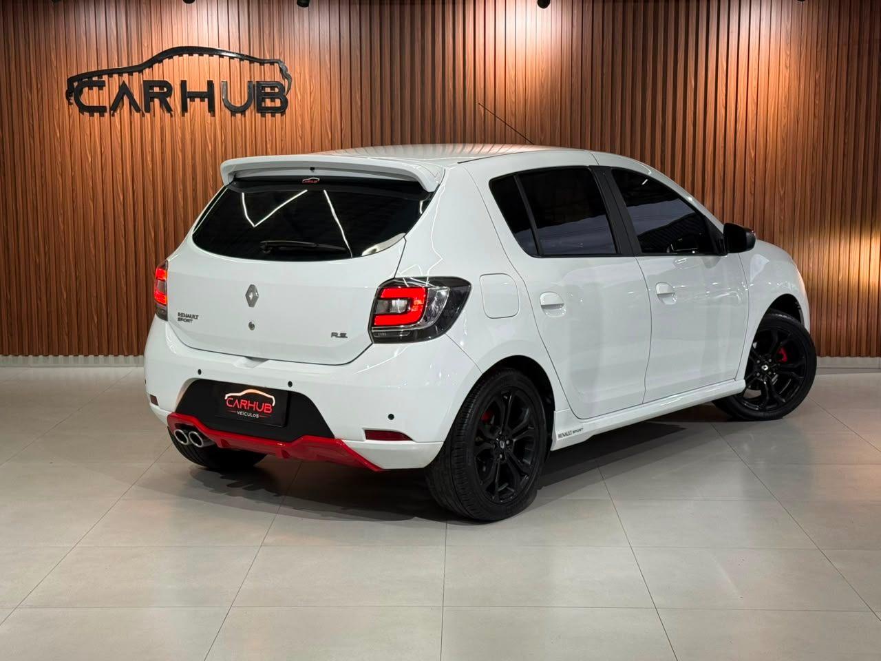 Foto numero 7 do veiculo Renault Sandero RS Racing Spirit Flex 2.0 16V 5p  - Branca - 2018/2018