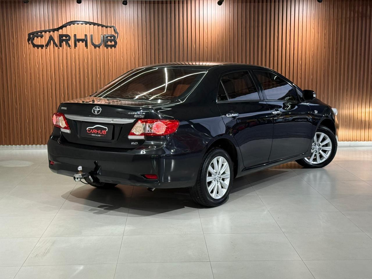 Foto numero 3 do veiculo Toyota Corolla ALTIS/A.Premiu. 2.0 Flex 16V Aut - Prata - 2011/2012
