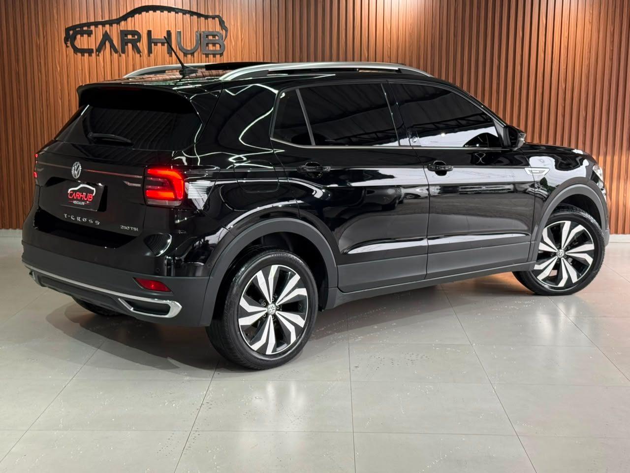 Foto numero 3 do veiculo Volkswagen T-Cross Hig. 250 TSI 1.4 Flex 16V 5p Aut  - Preta - 2020/2021