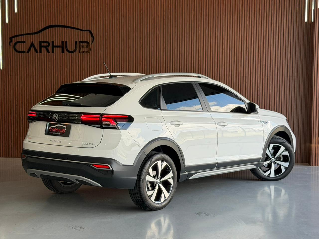Foto numero 3 do veiculo Volkswagen Nivus W/ HL TSI - Branca - 2024/2024
