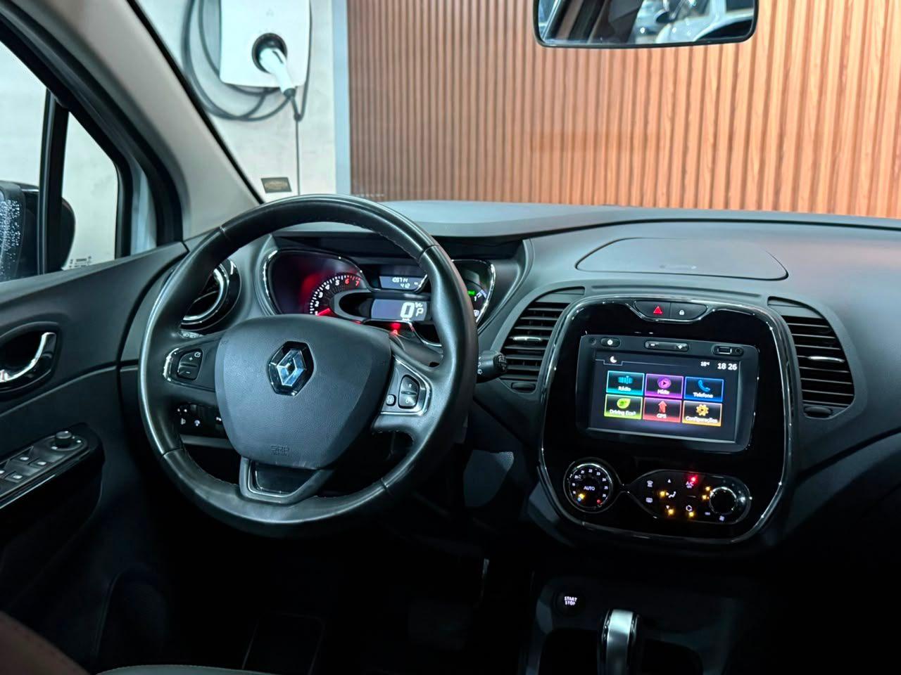 Foto numero 14 do veiculo Renault Captur Intense 1.6 16V Flex 5p Aut.  - Branca - 2018/2019