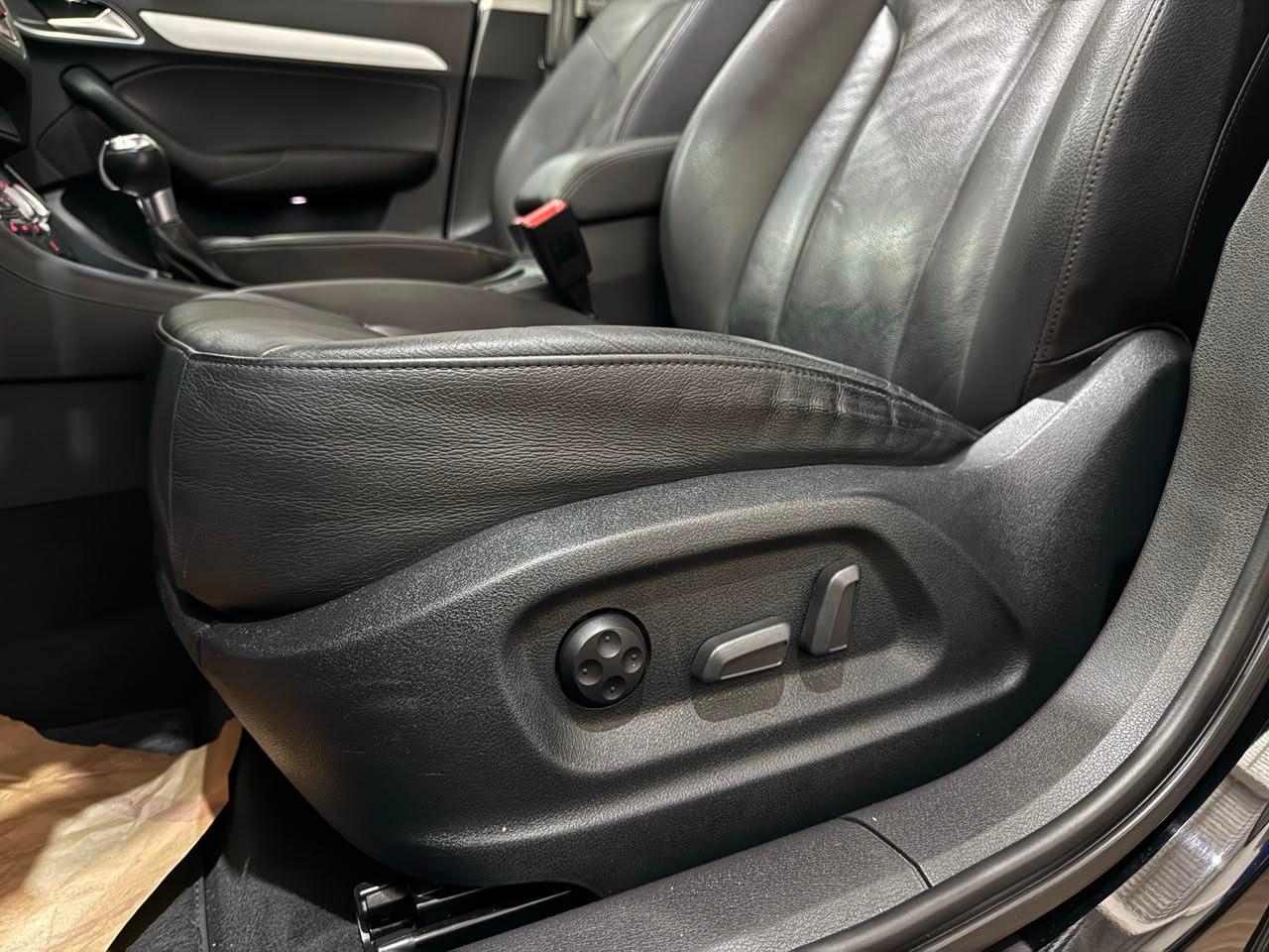 Foto numero 11 do veiculo Audi Q3 2.0 TFSI Quat. 170/180cv S-tronic 5p - Preta - 2015/2015