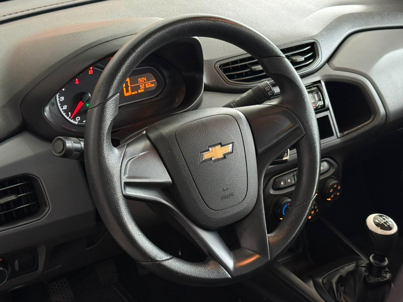 Foto numero 4 do veiculo Chevrolet Onix JOY Hatch 1.0 8V Flex 5p Mec.  - Branca - 2019/2020