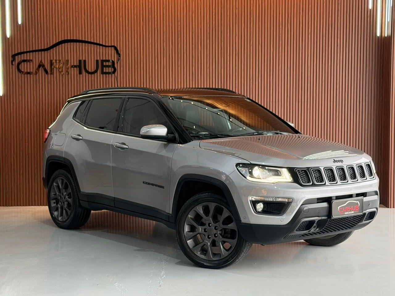 Foto numero 1 do veiculo Jeep Compass S 2.0 4x4 TB 16V Diesel Aut.  - Prata - 2021/2021