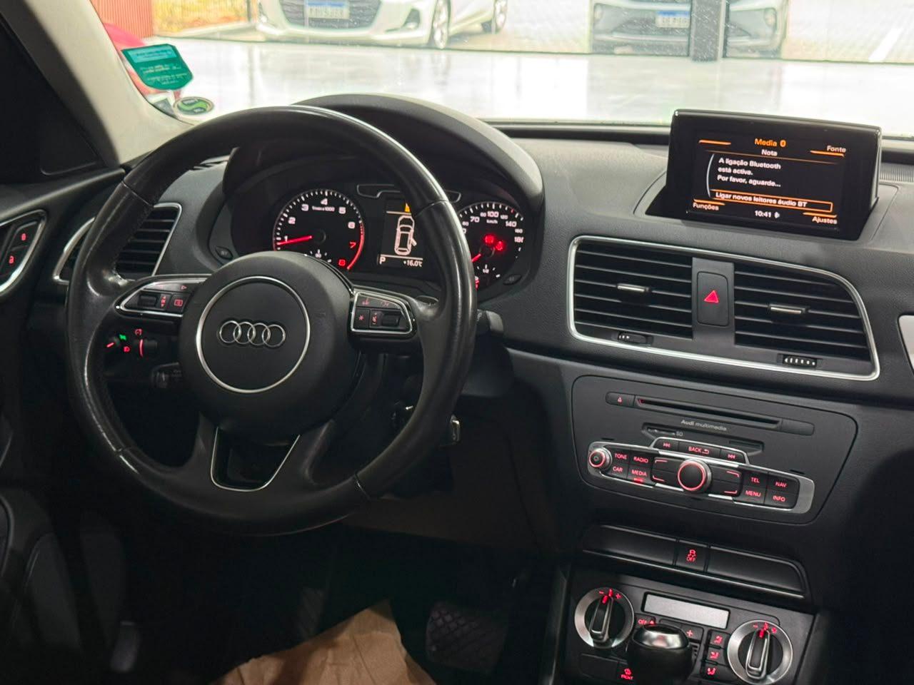 Foto numero 17 do veiculo Audi Q3 2.0 TFSI Quat. 170/180cv S-tronic 5p - Preta - 2015/2015