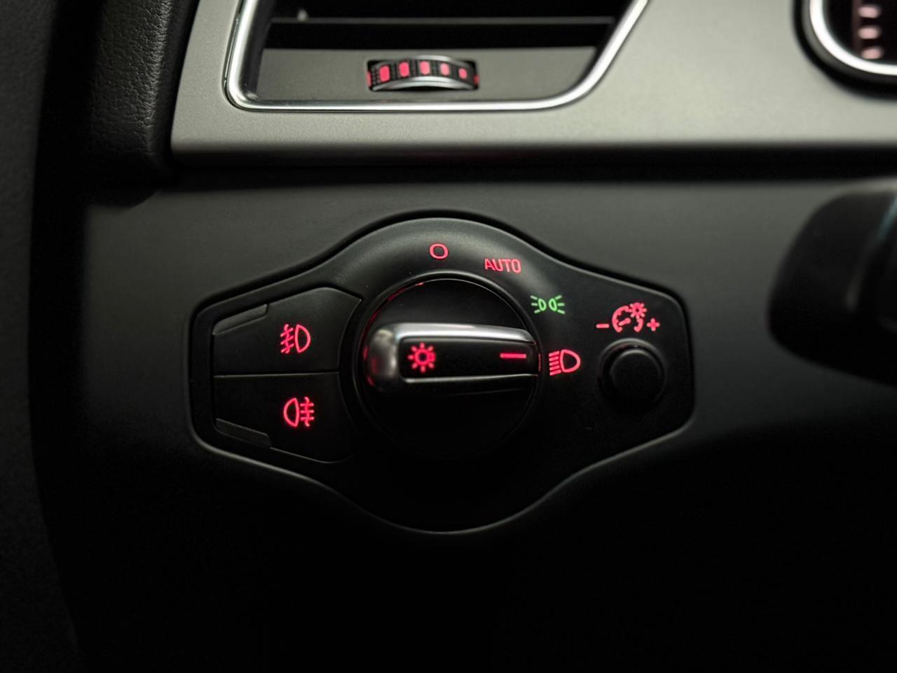 Foto numero 10 do veiculo Audi A5 Sportb. 2.0 16V TFSI Quat. S-tronic - Branca - 2012/2013