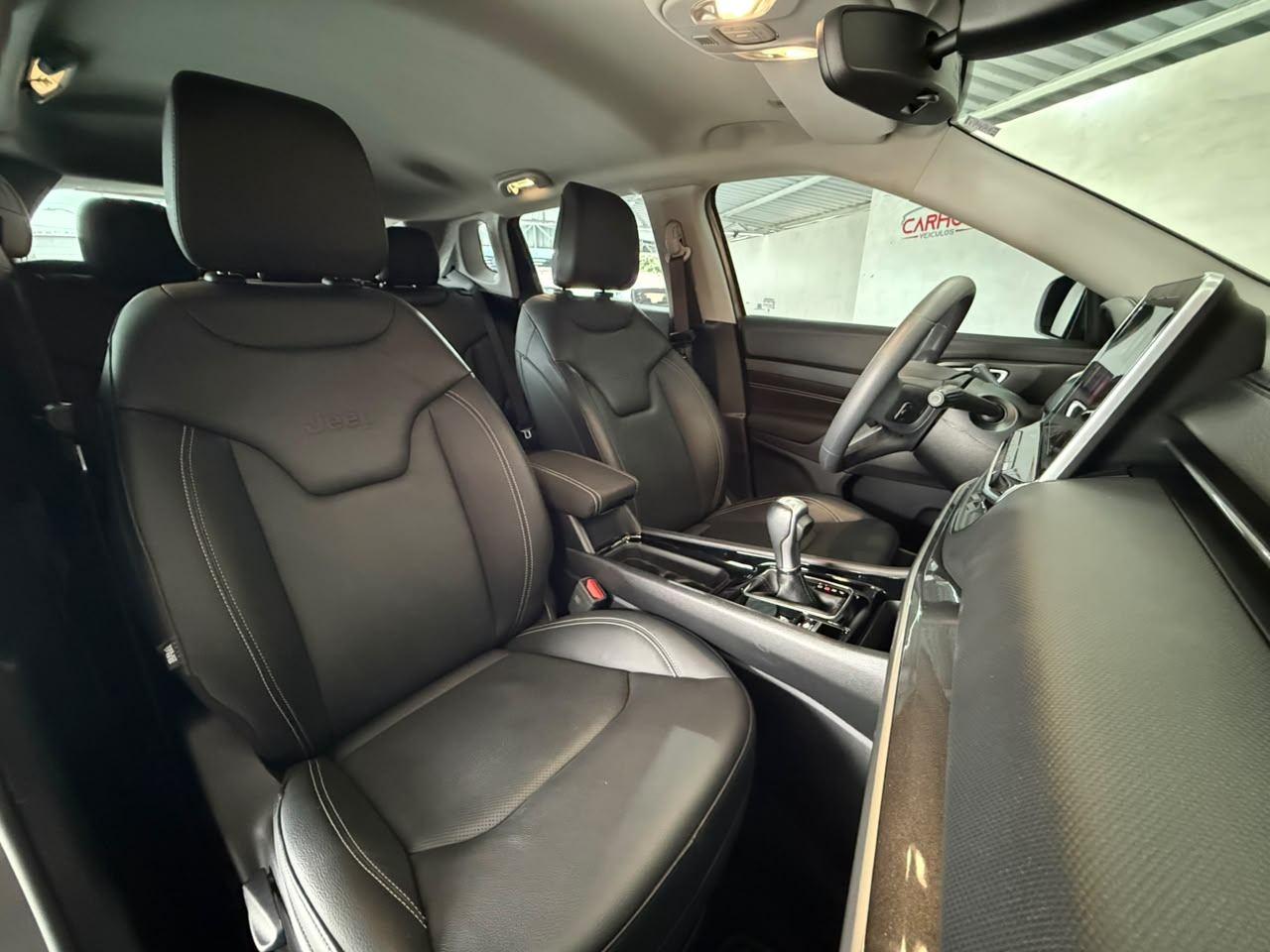 Foto numero 16 do veiculo Jeep Compass SPORT T - Prata - 2025/2025