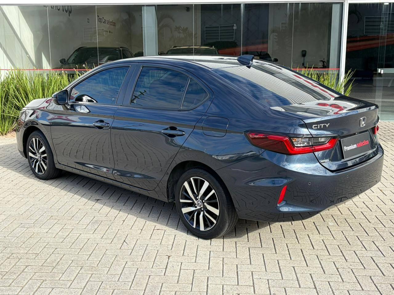 Honda-City-Sedan Touring 1.5 Flex 16V 4p Aut.
