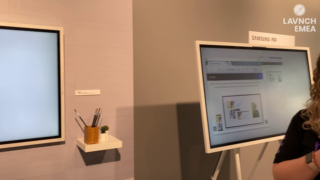 LAVNCH EMEA: Samsung Demos Flip 2 Digital Interactive Display for Collaboration and Productivity