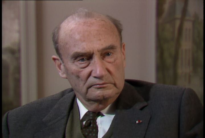 thumbnail of War and Peace in the Nuclear Age; Interview with Bertrand Goldschmidt, 1986 [2]