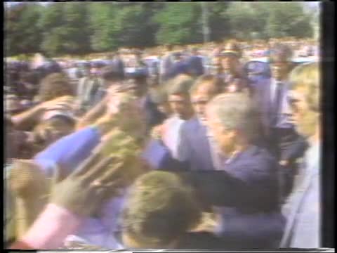 thumbnail of Bill Moyers Journal; 604; Campaign Report #4: See How They Run