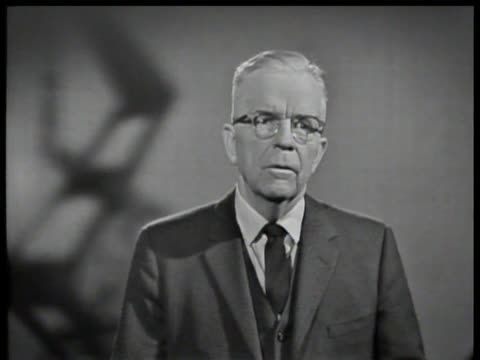 thumbnail of Great Decisions 1965; 3; Trade, Food and Dollars: What Policies for the US?