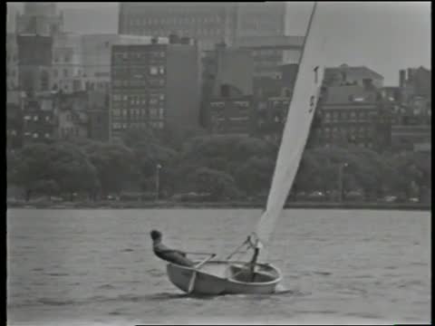 thumbnail of What's New; 314; Sailing. Part 1