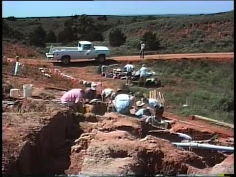 thumbnail of Oklahoma Passage Telecourse #106 Native Americans - Unit 2, Lesson 1