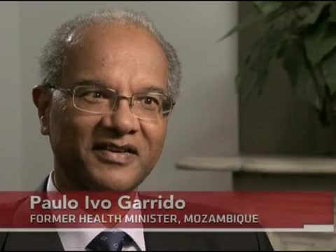 thumbnail of PBS NewsHour; November 24, 2010 6:00pm-7:00pm PST