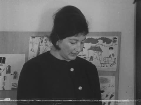 thumbnail of International Magazine; 12