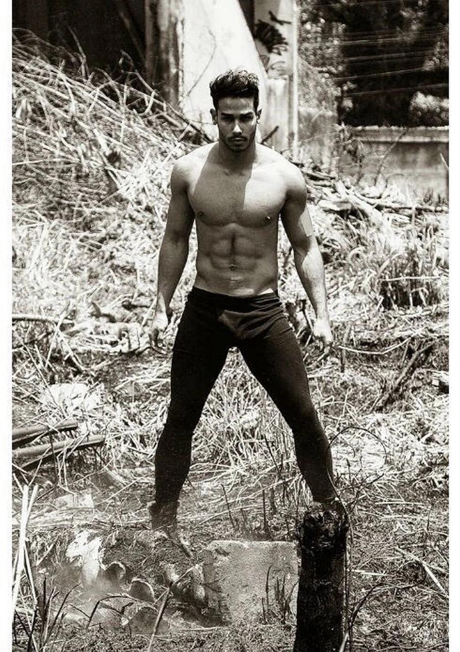 Thrusting Thirst Traps: Muscle Model Bulges Exposed