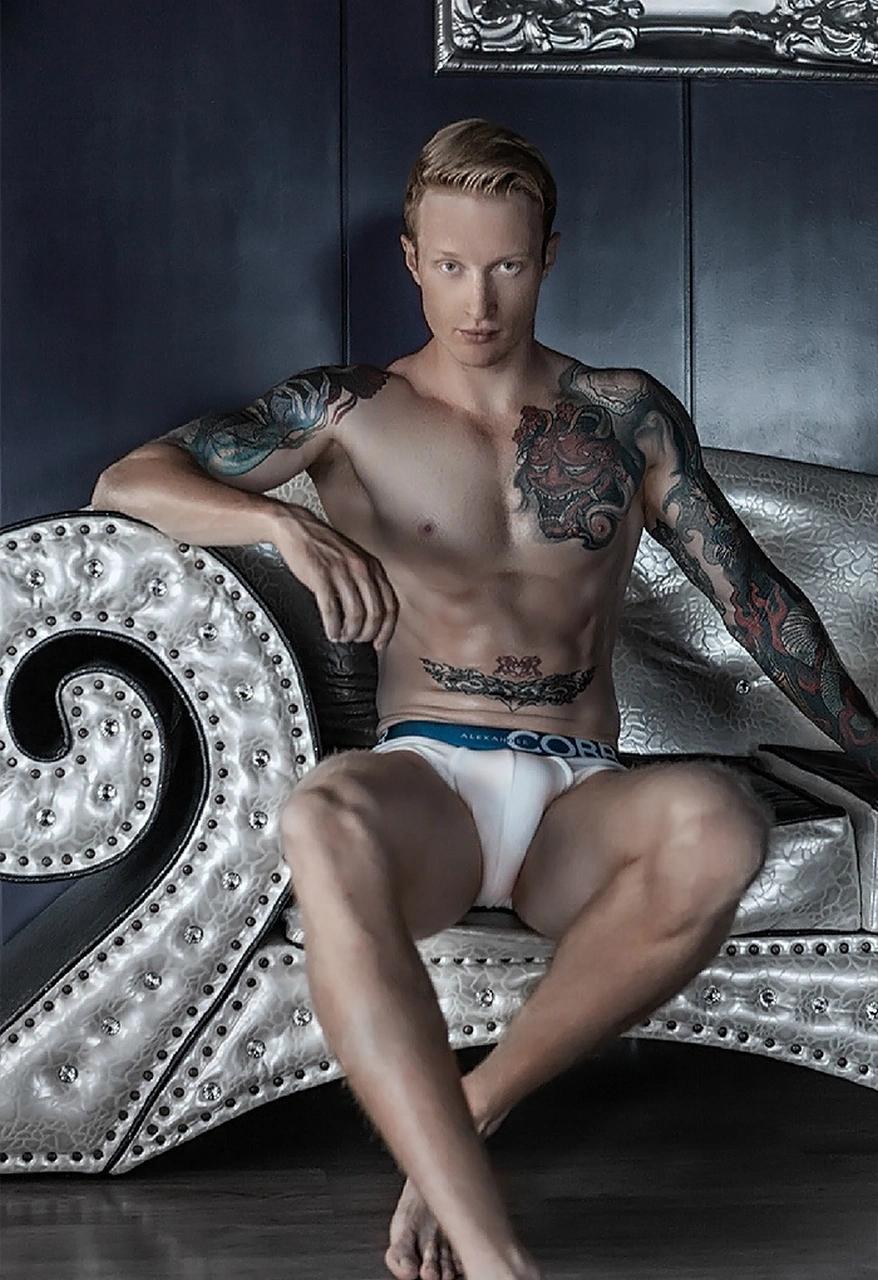 <strong>“Throbbing Bulge Kings: OnlyFans’ Hottest Packs”</strong> <em>(59 chars)</em><em>(Alternative options if you prefer a different vibe:)</em><strong>“OnlyFans’ Biggest Bulges: Uncut & Leaking”</strong> <em>(52 chars)</em>
<stron