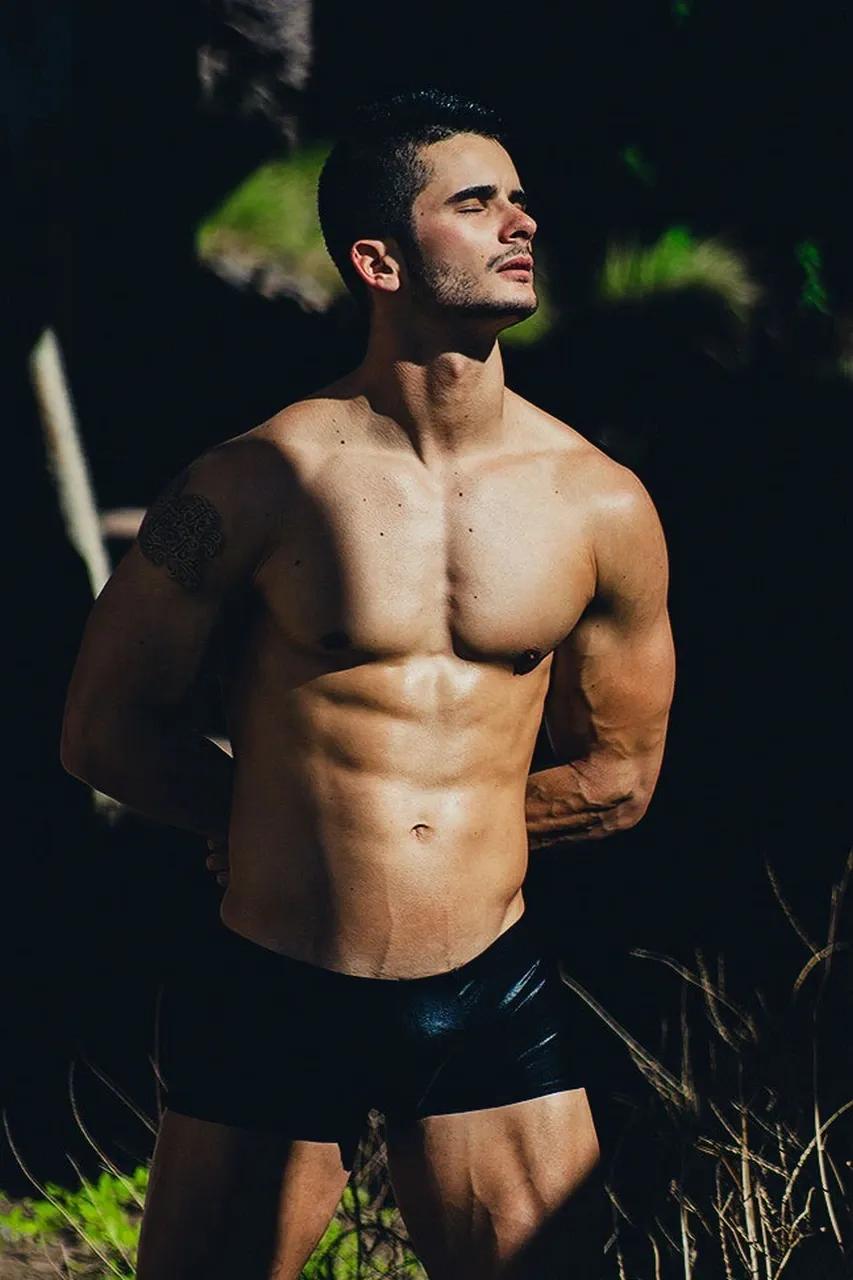 <strong>“Throbbing Bulges: Porn Stars Packing Heat”</strong> <em>(50 chars)</em><em>(Alternative options if you prefer a different vibe:)</em><strong>“Jockstraps & Juicy Bulges: Porn’s Hottest Packages”</strong> <em>(55 chars)</em>
<s