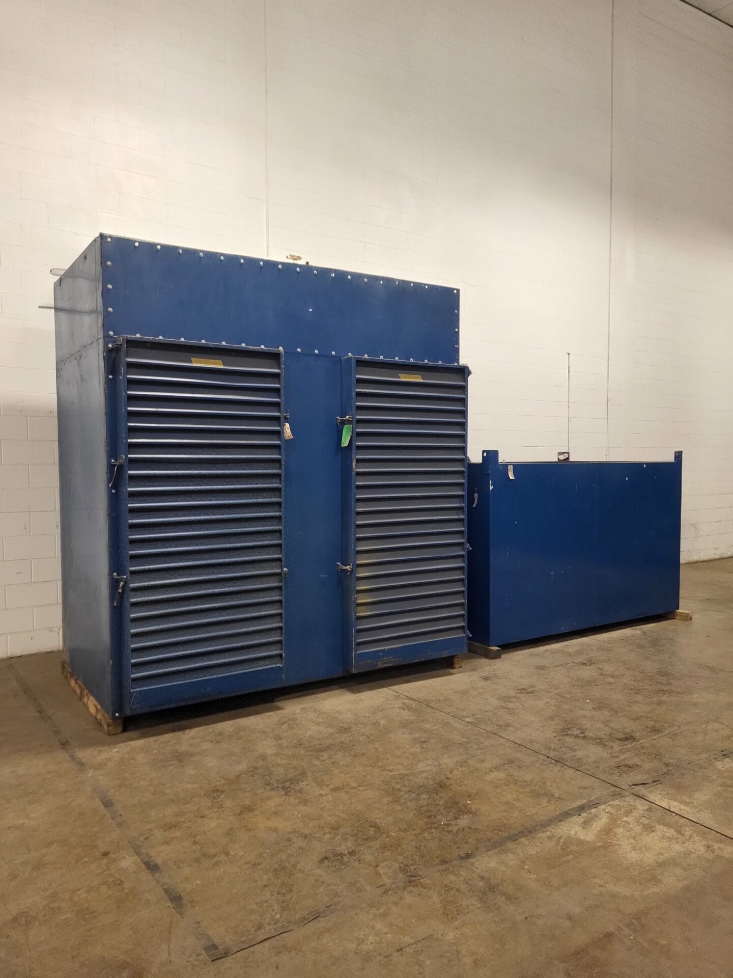 10,000 cfm Donaldson Torit VLB Booth & Backdraft Dust Collector AM23904 ...