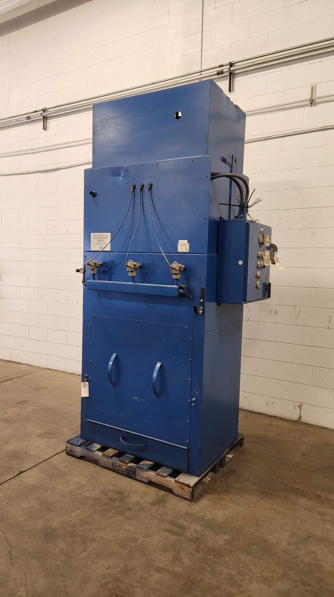 4,500 cfm Donaldson Torit ECB Booth & Backdraft Dust Collector AM24591 ...